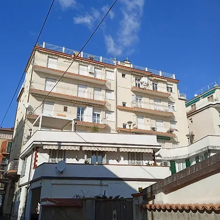 Appartamento Da Vinci 19 Alassio Exterior photo